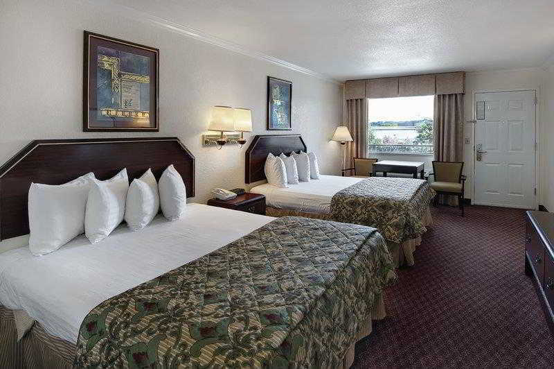 Best Western Garden Inn San Antonio Exterior foto